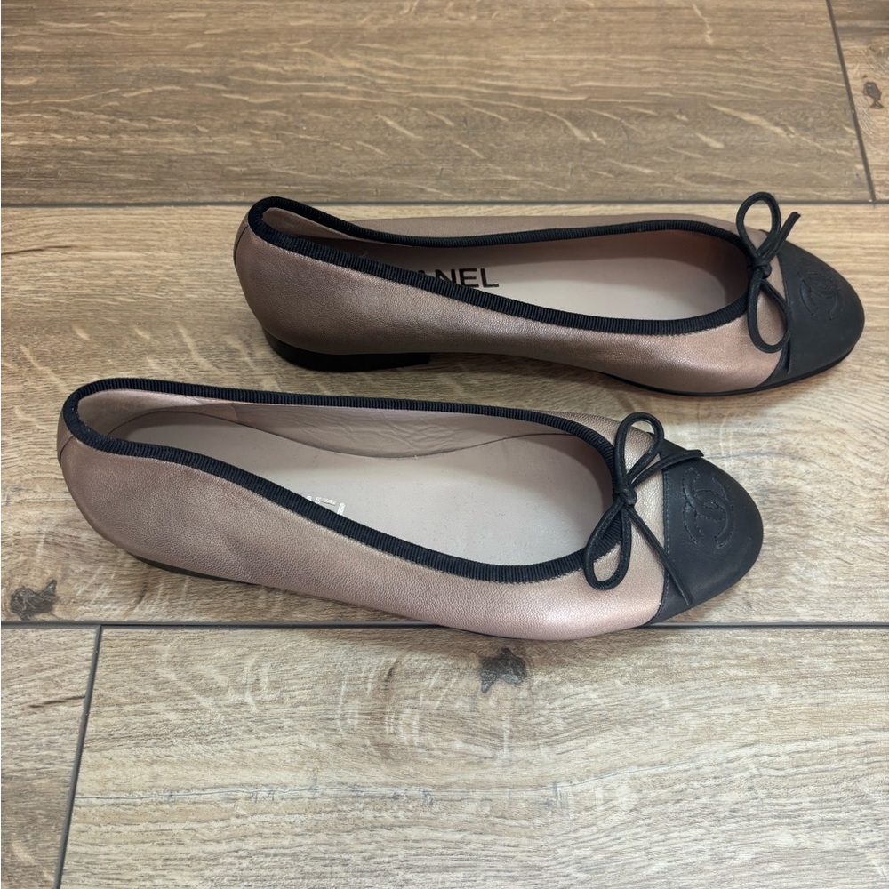 Chanel Women's Ballet Flats - Picture 2 of 6